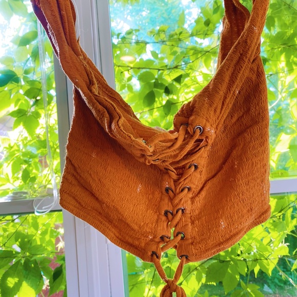 lottie mos Tops - Lottie Moss Smocked Orange Cold Shoulder Crop